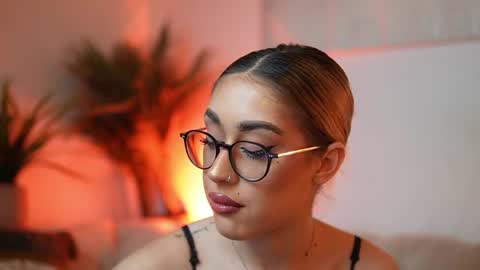  Aileen  online show from March 2026 08:56:02 PM