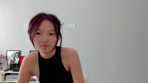 Snapshot of ailey_chao chatting on November 2025 03:39:02 AM Ailey online show from November 2025 03:39:02 AM