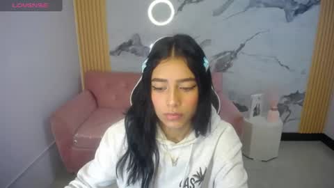 Snapshot of ailyn_ch1 chatting on June 2026 01:14:01 PM ailyn_ch1 online show from June 2026 01:14:01 PM