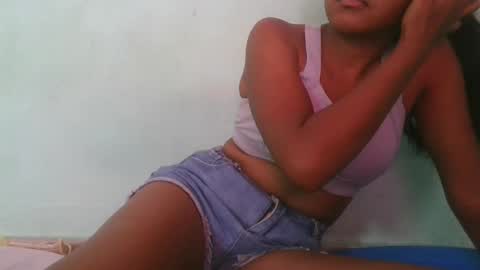 Snapshot of aimeamour chatting on February 2025 06:58:02 AM aimeamour online show from February 2025 06:58:02 AM