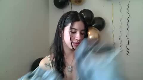 J  online show from April 2026 07:20:02 PM