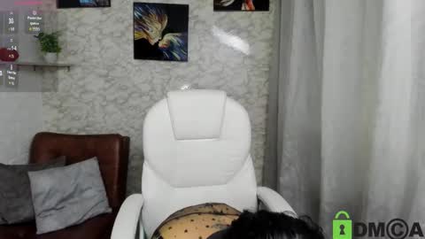 Snapshot of aisha__cambell chatting on November 2025 09:48:01 PM aisha__cambell online show from November 2025 09:48:01 PM