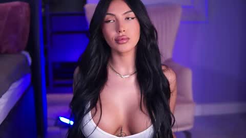 Maddy online show from September 2025 03:34:01 PM