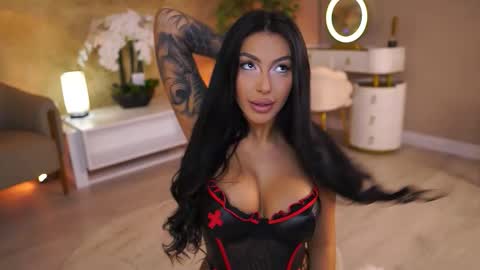 Maddy online show from October 2025 06:42:02 PM