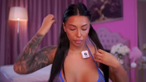 Maddy online show from April 2026 06:52:01 PM