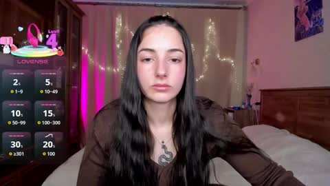 Aisha online show from January 2026 12:43:02 PM