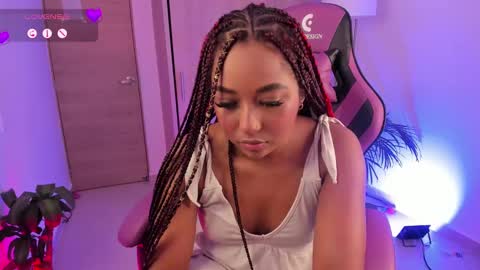 Snapshot of aisharose_ chatting on January 2025 09:50:02 PM Aisha online show from January 2025 09:50:02 PM