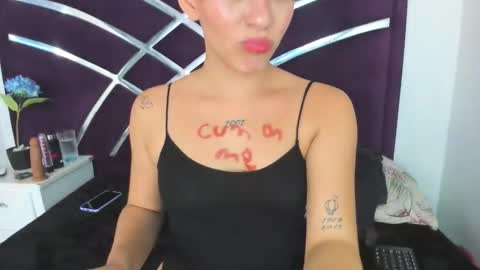 aishaxht online show from February 2026 02:53:01 AM