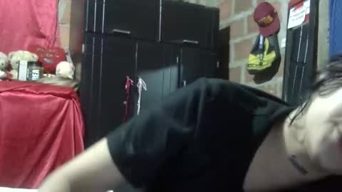 Snapshot of aitana23_ chatting on October 2025 01:50:01 AM aiti online show from October 2025 01:50:01 AM