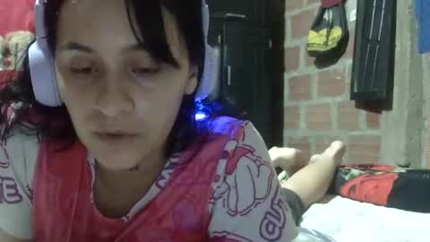 Snapshot of aitana23_ chatting on November 2025 12:42:02 AM aiti online show from November 2025 12:42:02 AM