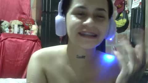 Snapshot of aitana23_ chatting on November 2025 01:27:02 AM aiti online show from November 2025 01:27:02 AM