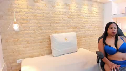  AITANA online show from February 2026 08:04:01 AM