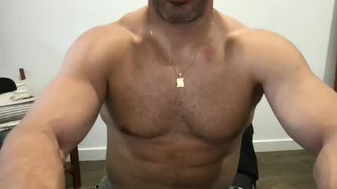 Aitor bigcock online show from April 2026 05:00:02 PM