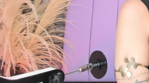   online show from February 2025 05:51:02 PM