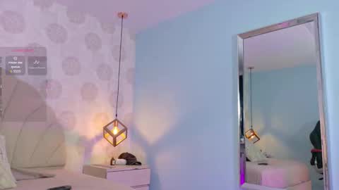 AIXA online show from October 2025 07:58:01 PM