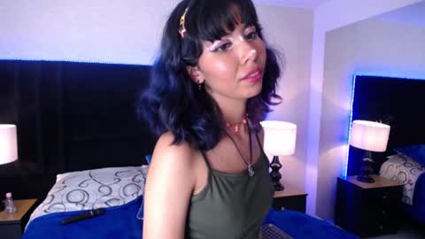 Snapshot of akane_uwu chatting on January 2025 04:04:01 PM A K A N E U W U online show from January 2025 04:04:01 PM