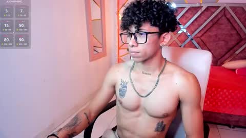 akazaboy online show from March 2025 05:17:02 AM