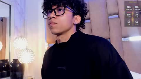 akazaboy online show from February 2026 05:05:02 AM