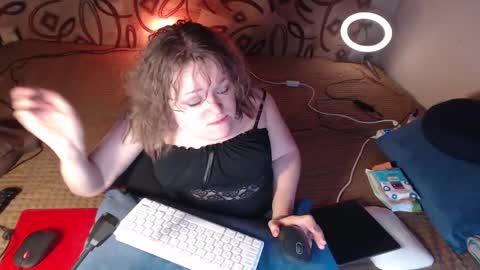 Snapshot of akindmodel chatting on January 2025 10:16:02 AM Natalie online show from January 2025 10:16:02 AM