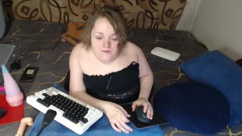 Snapshot of akindmodel chatting on February 2025 09:59:01 PM Natalie online show from February 2025 09:59:01 PM