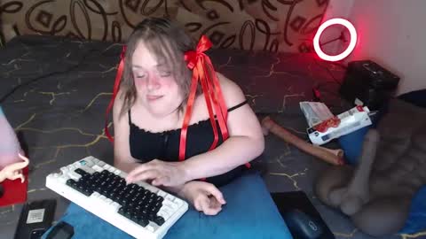 Snapshot of akindmodel chatting on March 2025 02:06:02 AM Natalie online show from March 2025 02:06:02 AM