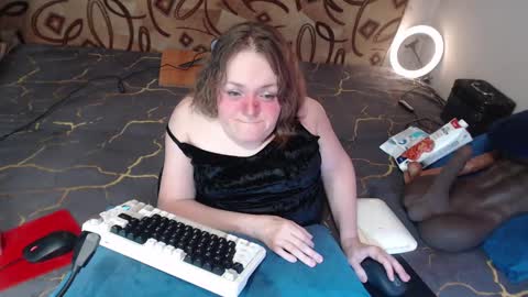 Snapshot of akindmodel chatting on March 2025 05:33:02 AM Natalie online show from March 2025 05:33:02 AM