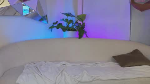 Snapshot of al_miko chatting on December 2024 06:52:01 AM Al Fox Miko Fortuni online show from December 2024 06:52:01 AM