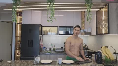 Snapshot of al_miko chatting on December 2024 08:15:01 PM Al Fox Miko Fortuni online show from December 2024 08:15:01 PM