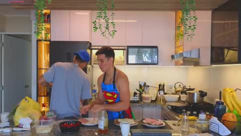 Snapshot of al_miko chatting on December 2024 08:28:02 PM Al Fox Miko Fortuni online show from December 2024 08:28:02 PM