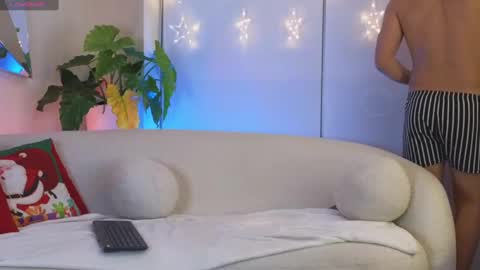 Snapshot of al_miko chatting on December 2024 05:33:02 AM Al Fox Miko Fortuni online show from December 2024 05:33:02 AM