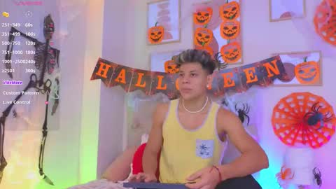 Snapshot of al_miko chatting on October 2025 01:31:01 AM Al Fox Miko Fortuni online show from October 2025 01:31:01 AM