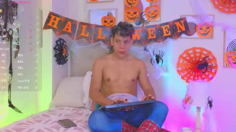 Snapshot of al_miko chatting on October 2025 12:33:01 AM Al Fox Miko Fortuni online show from October 2025 12:33:01 AM