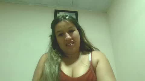 Snapshot of alahia_fox chatting on December 2024 10:06:02 AM alahia online show from December 2024 10:06:02 AM