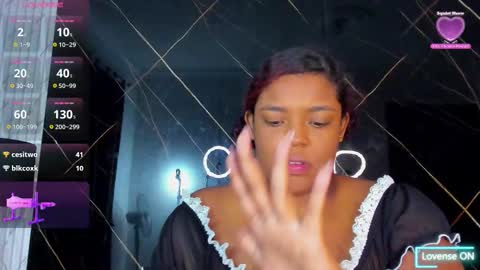 Snapshot of alahia_rivera chatting on October 2025 08:50:01 PM alahia rivera online show from October 2025 08:50:01 PM