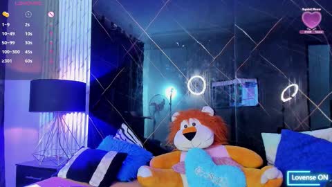 Snapshot of alahia_rivera chatting on November 2025 10:37:02 PM alahia rivera online show from November 2025 10:37:02 PM