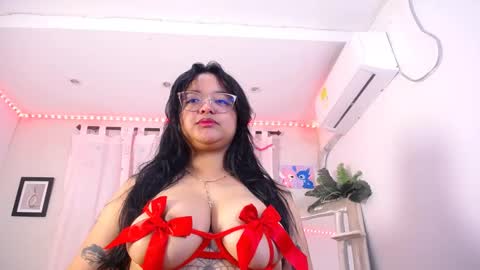 alaia__25 online show from September 2025 11:04:02 AM