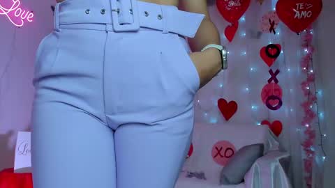 Snapshot of alaia_love77 chatting on February 2025 08:43:02 PM Alaia online show from February 2025 08:43:02 PM