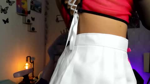 Snapshot of alaia_love77 chatting on November 2025 04:25:01 PM Alaia online show from November 2025 04:25:01 PM