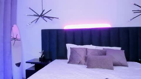 Alaia online show from March 2026 08:04:01 PM