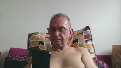 Snapshot of alain5159 chatting on May 2026 09:04:02 AM alain5159 online show from May 2026 09:04:02 AM