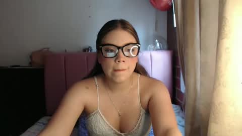 alaina_blessed online show from November 2025 08:45:01 PM