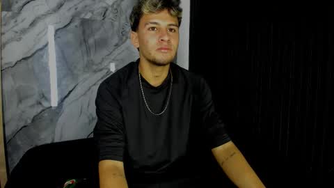 alan__smith online show from November 2025 07:58:01 PM