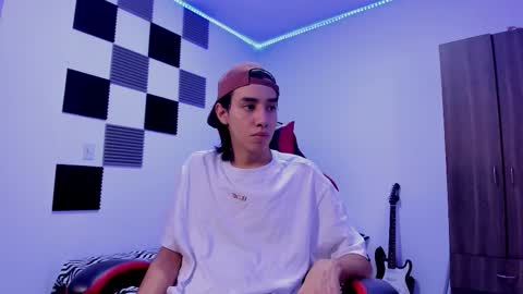 Snapshot of alan_boy01 chatting on September 2025 11:32:02 AM Alan Boy online show from September 2025 11:32:02 AM