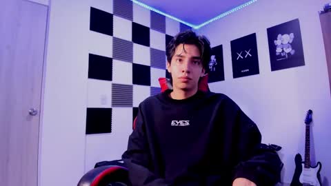 Snapshot of alan_boy01 chatting on October 2025 11:57:02 AM Alan Boy online show from October 2025 11:57:02 AM