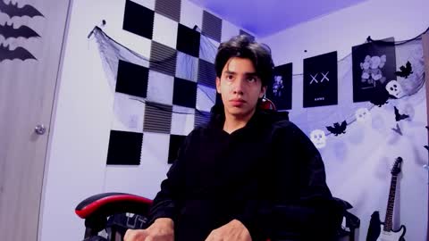 Snapshot of alan_boy01 chatting on October 2025 11:50:01 AM Alan Boy online show from October 2025 11:50:01 AM