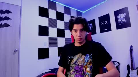 Snapshot of alan_boy01 chatting on December 2025 12:09:01 PM Alan Boy online show from December 2025 12:09:01 PM