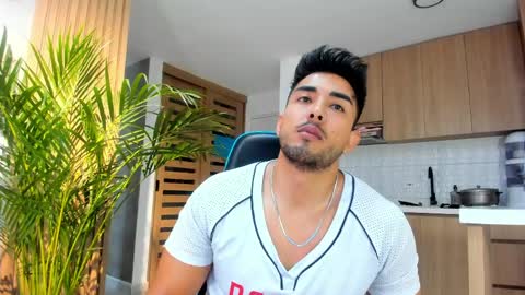 Snapshot of alan_greek_1 chatting on May 2026 12:01:01 PM Alan greek online show from May 2026 12:01:01 PM