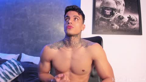 alan_morrys online show from December 2024 11:46:01 PM