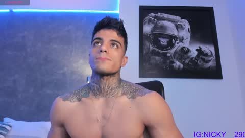 alan_morrys online show from January 2025 02:22:02 AM