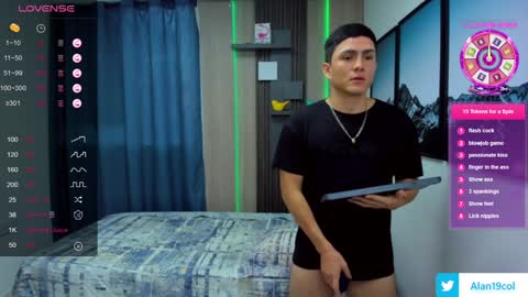 Snapshot of alan_nd_kevin chatting on January 2025 11:35:01 AM Alan  Kevin can we reach 100 thumbs up please guys  online show from January 2025 11:35:01 AM